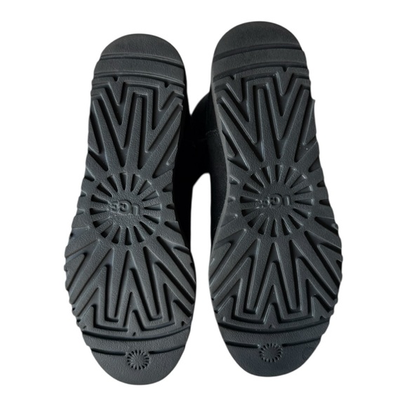 UGG Black Twinface Sheepskin/Suede Ankle Boot CORY Women Size 7 - Picture 7 of 10